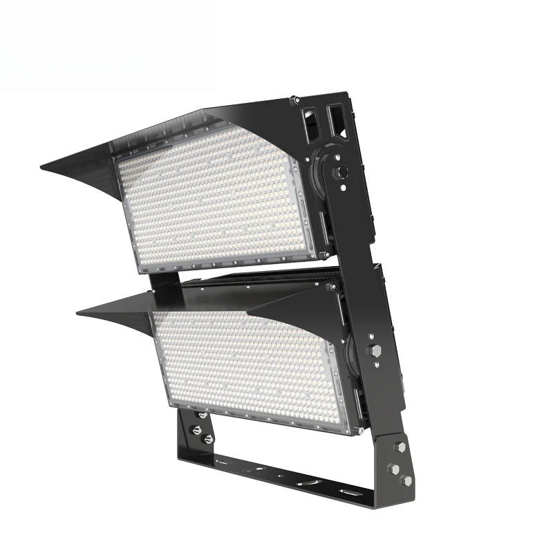 Faro LED da Stadio Super Poten - Tools Qcc recensione e prezzo